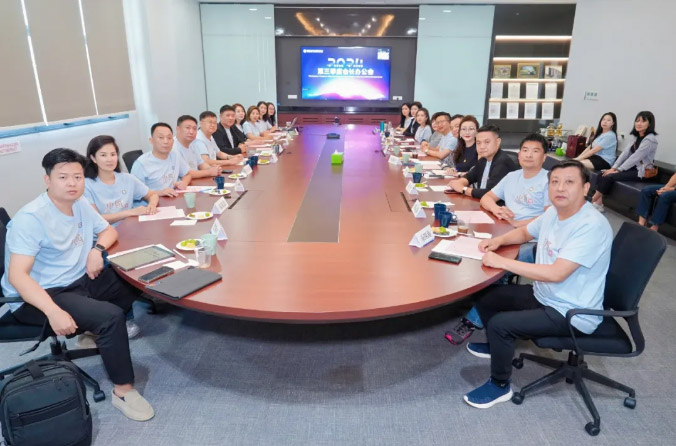 省僑商會2024年第三季度會長辦公會暨“中原僑商獅城行”在新加坡圓滿舉辦